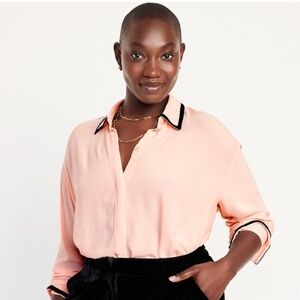 Old Navy Women Loose Crepe Button-Down Shirt (SMALL)